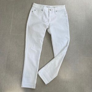 DL1961 Smart denim Angel ankle cigarette fit. White size 29, Notch outside ankle